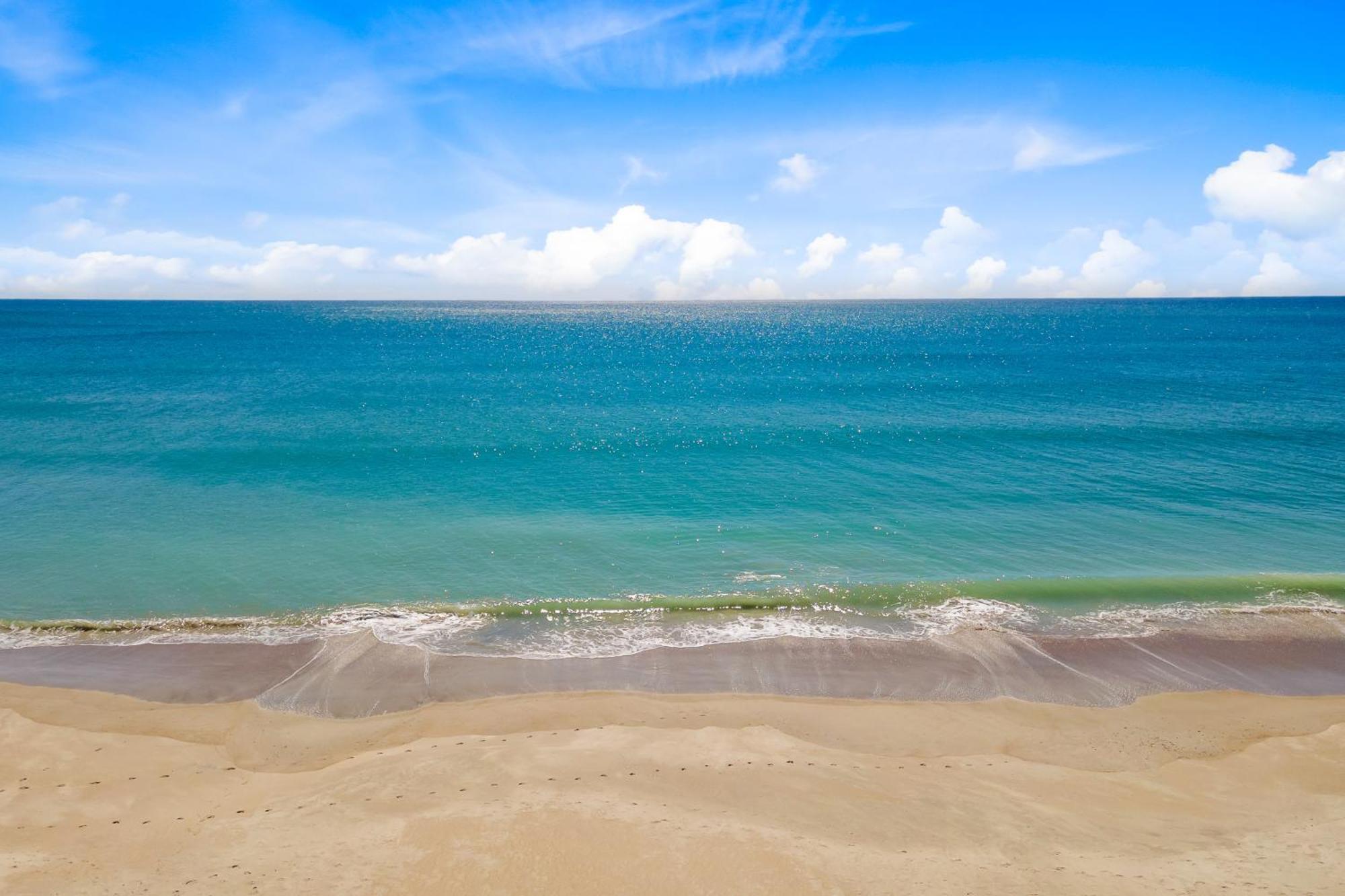 Beachwalk Pine Knoll Shores Bilik gambar