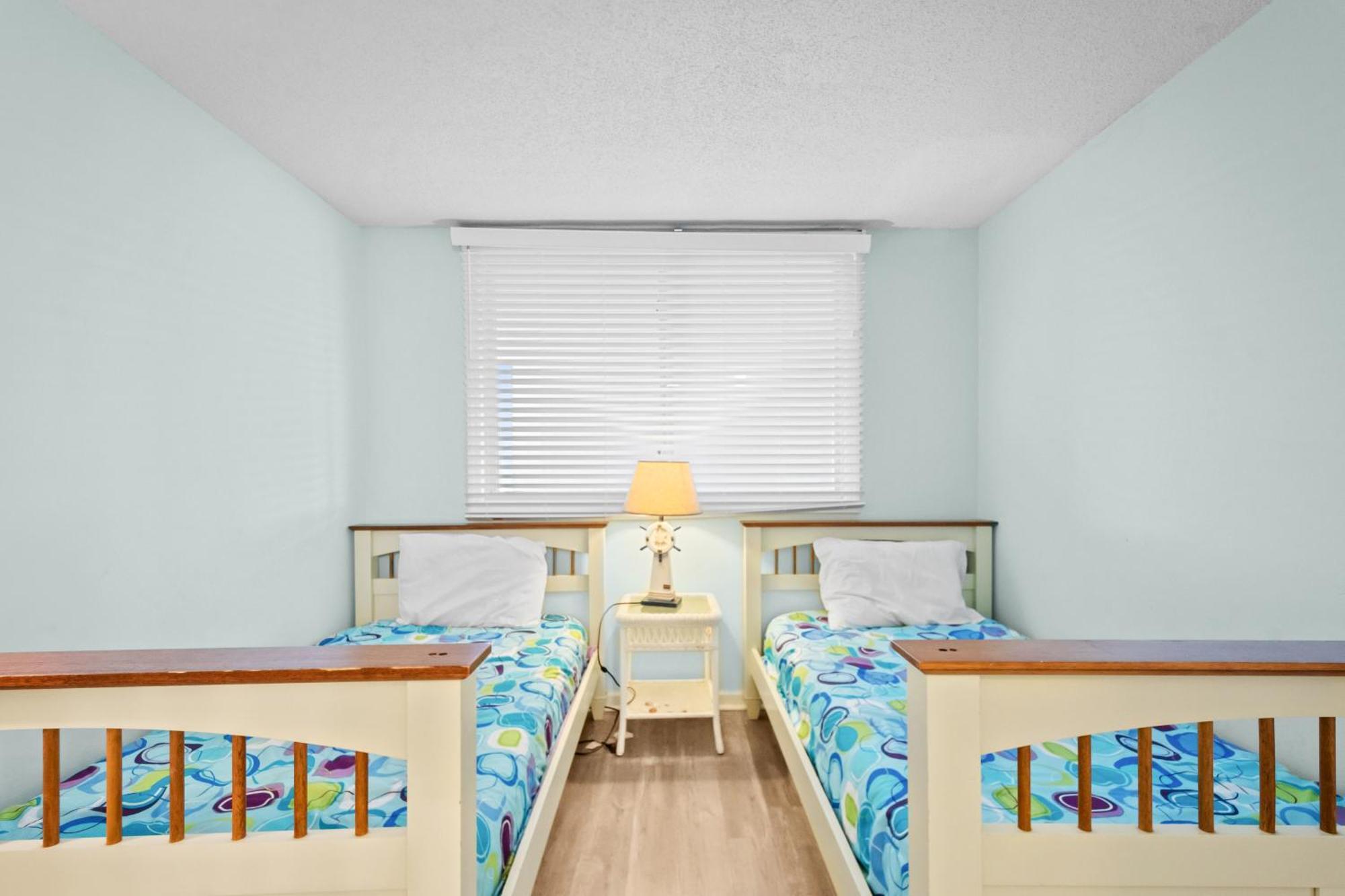 Beachwalk Pine Knoll Shores Bilik gambar