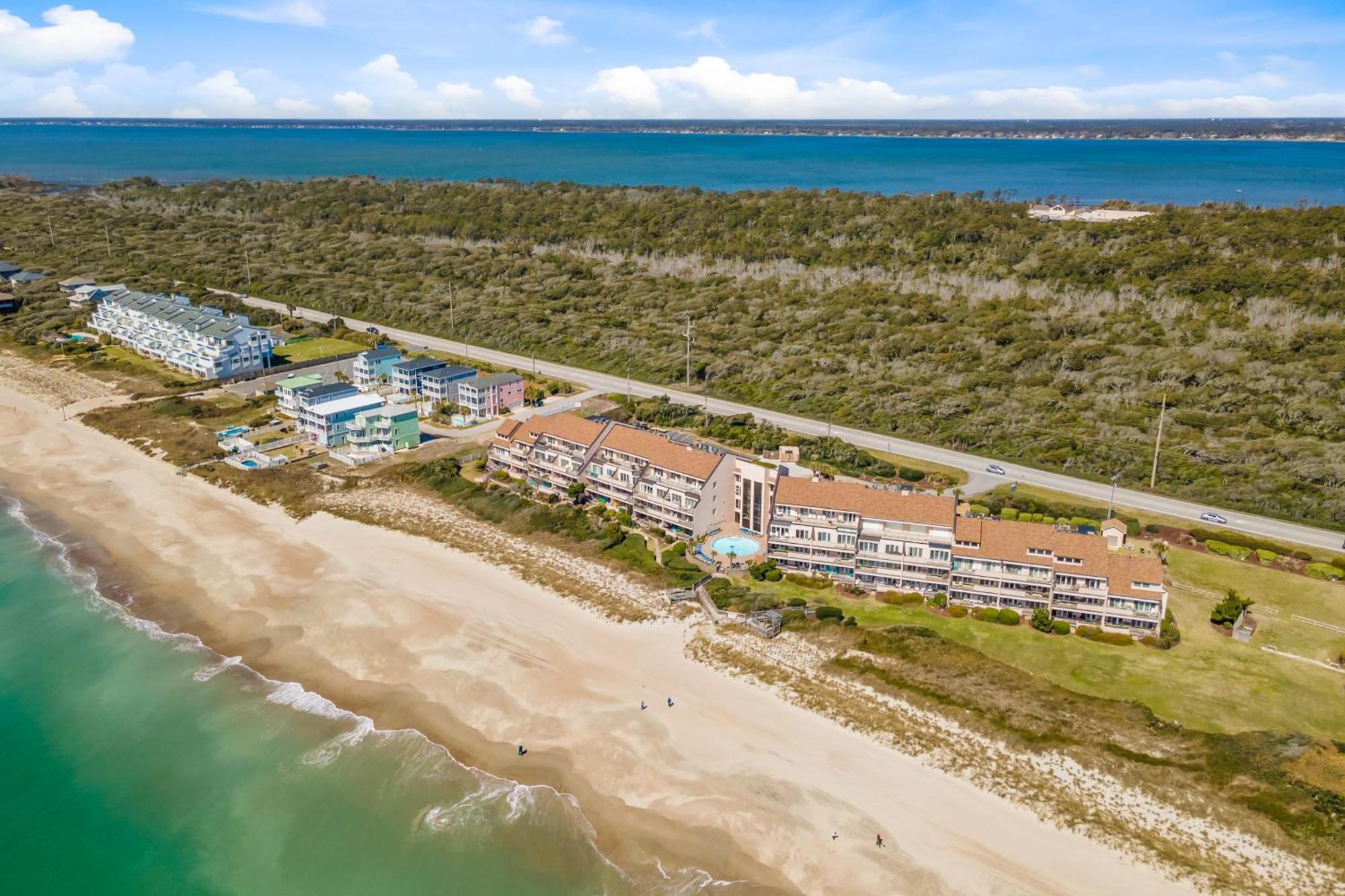 Beachwalk Pine Knoll Shores Bilik gambar